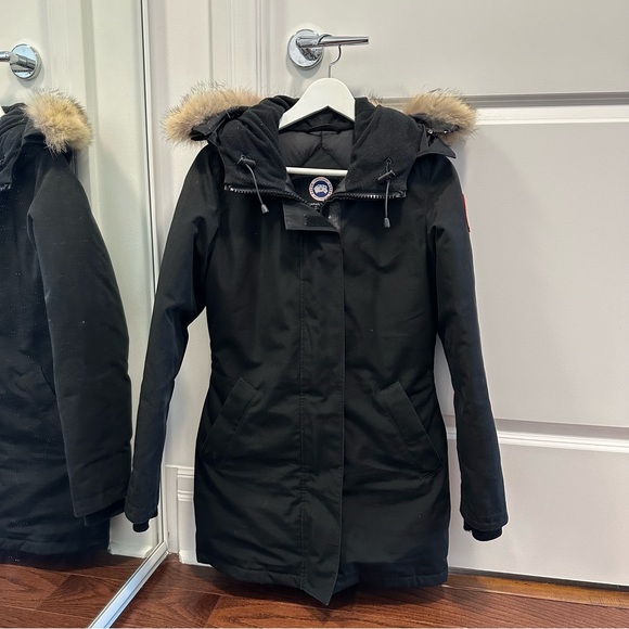 Canada Goose Victoria Parka - Picture 1 of 9